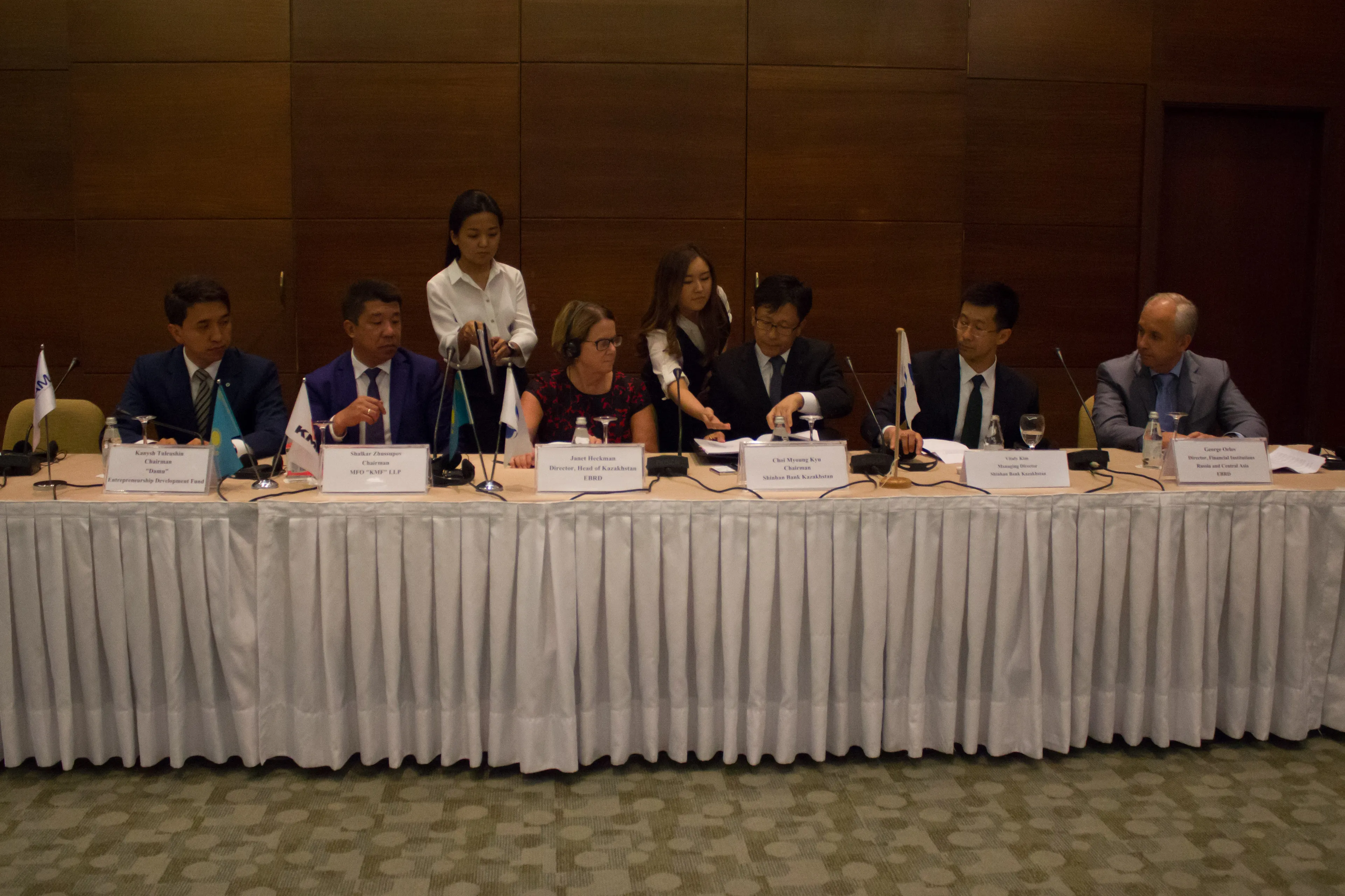 Капитал - На микрокредитование бизнесвумен направят 3,8 млрд тенге