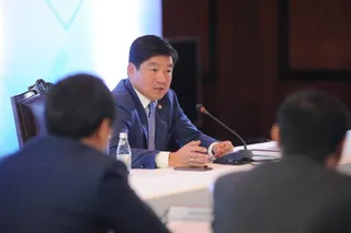 Капитал - Бауыржан Байбек поручил проверить ТРЦ, вокзалы и школы
