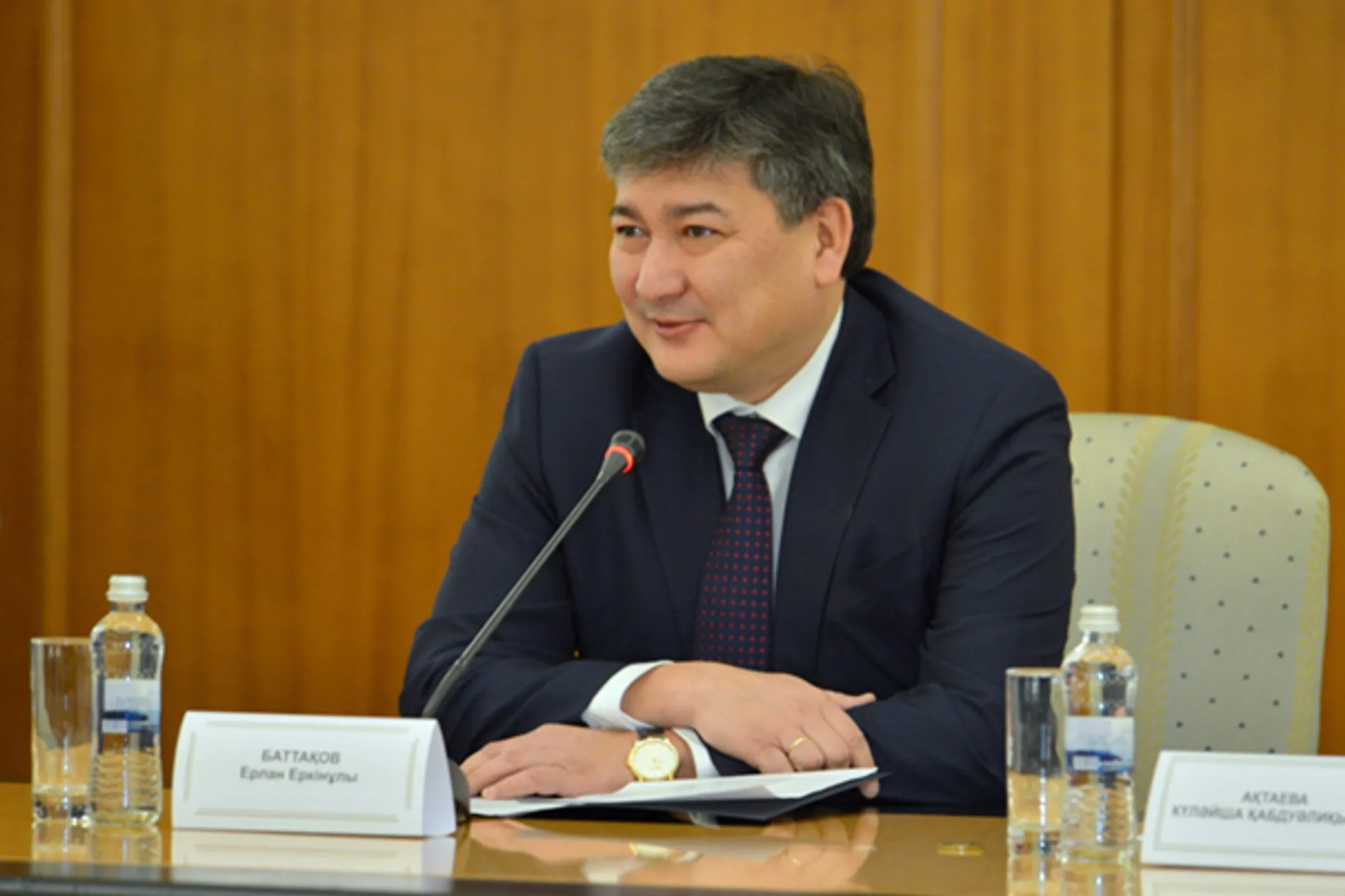 Ерлан Баттаков сохранил свою должность - Image Kapital.kz