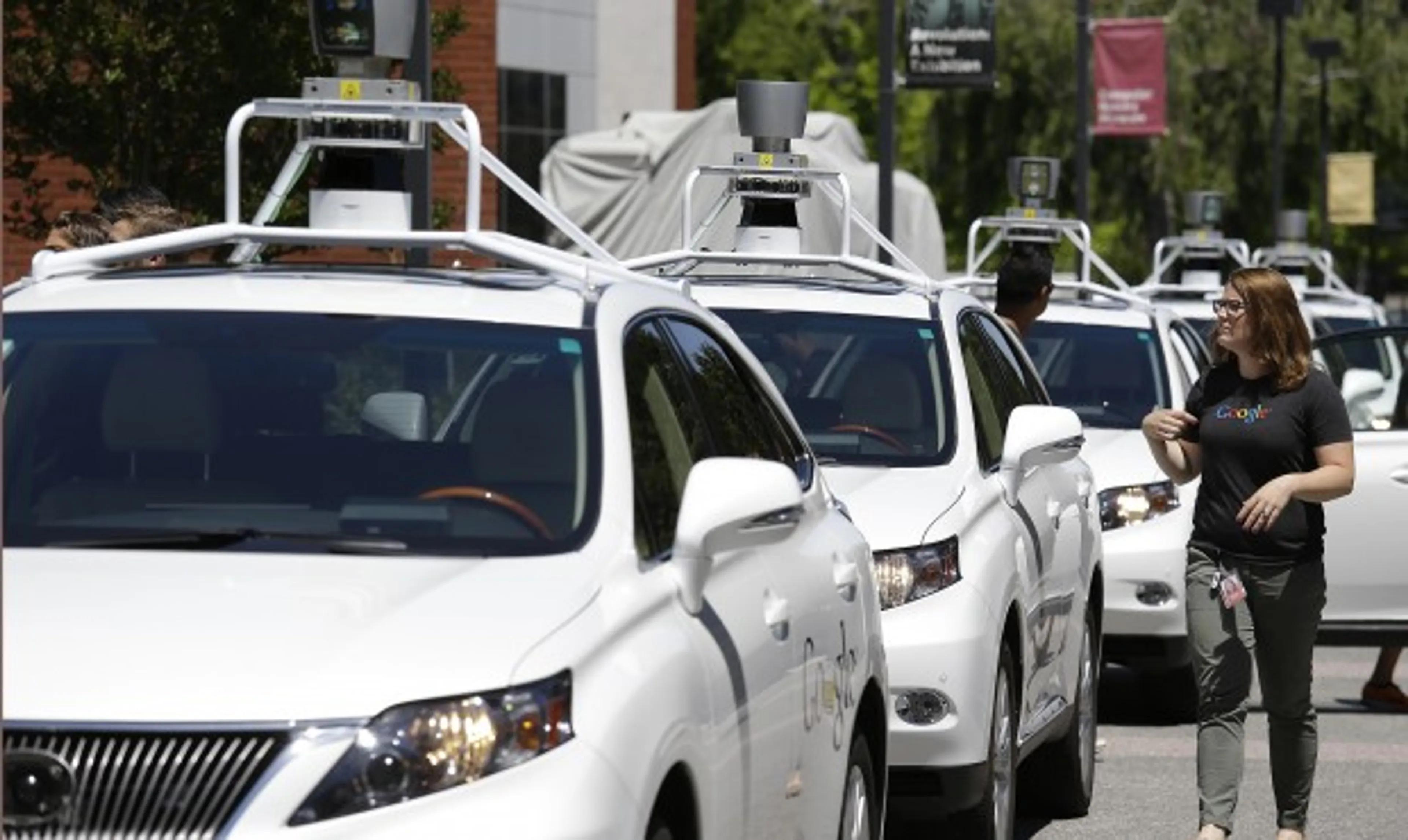 Капитал - США и Германия лидируют в области разработки самоуправляемых автомобилей