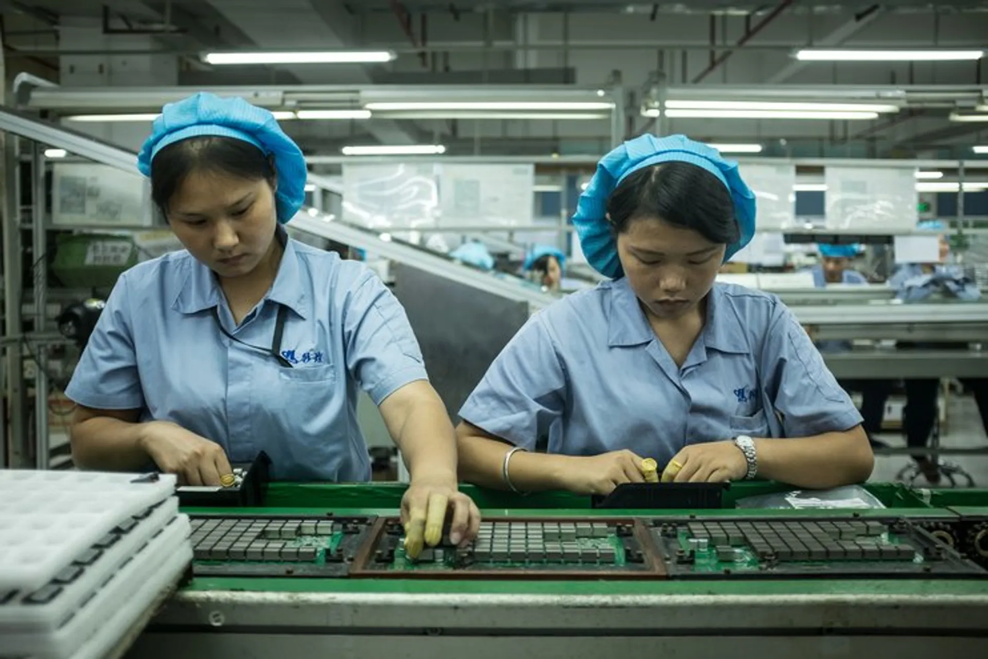 Капитал - Китай активизирует усилия по разработке собственных чипов