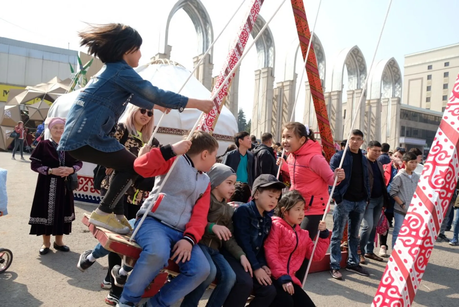 Капитал - Социальные карты всех семей созданы в Казахстане