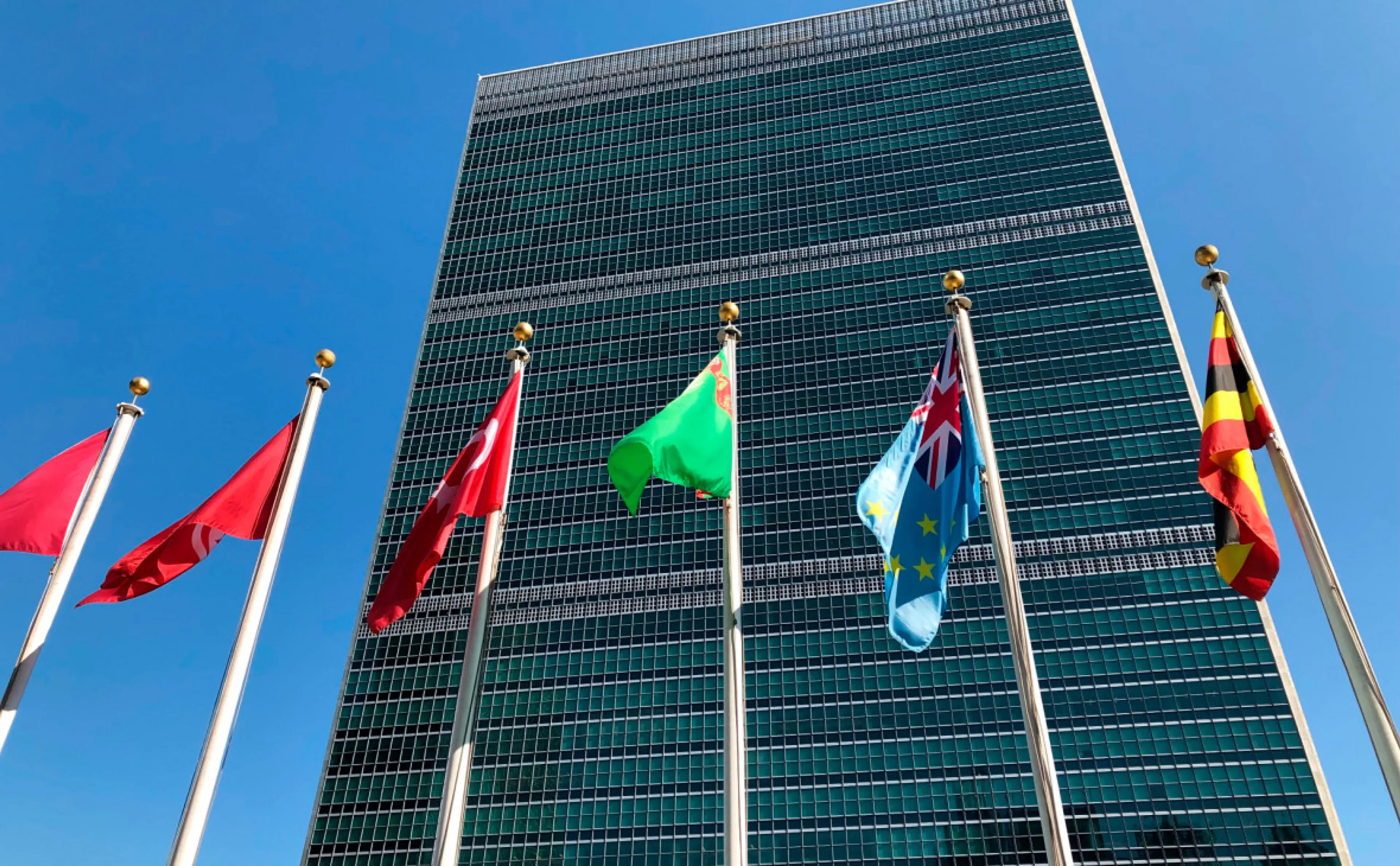 Капитал - Семь стран лишили права голоса в ООН