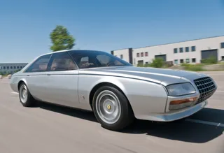 Капитал - 4-дверный Ferrari выставлен на продажу