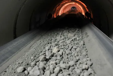 Свыше 8 млн тонн цемента планируется произвести в 2015 году