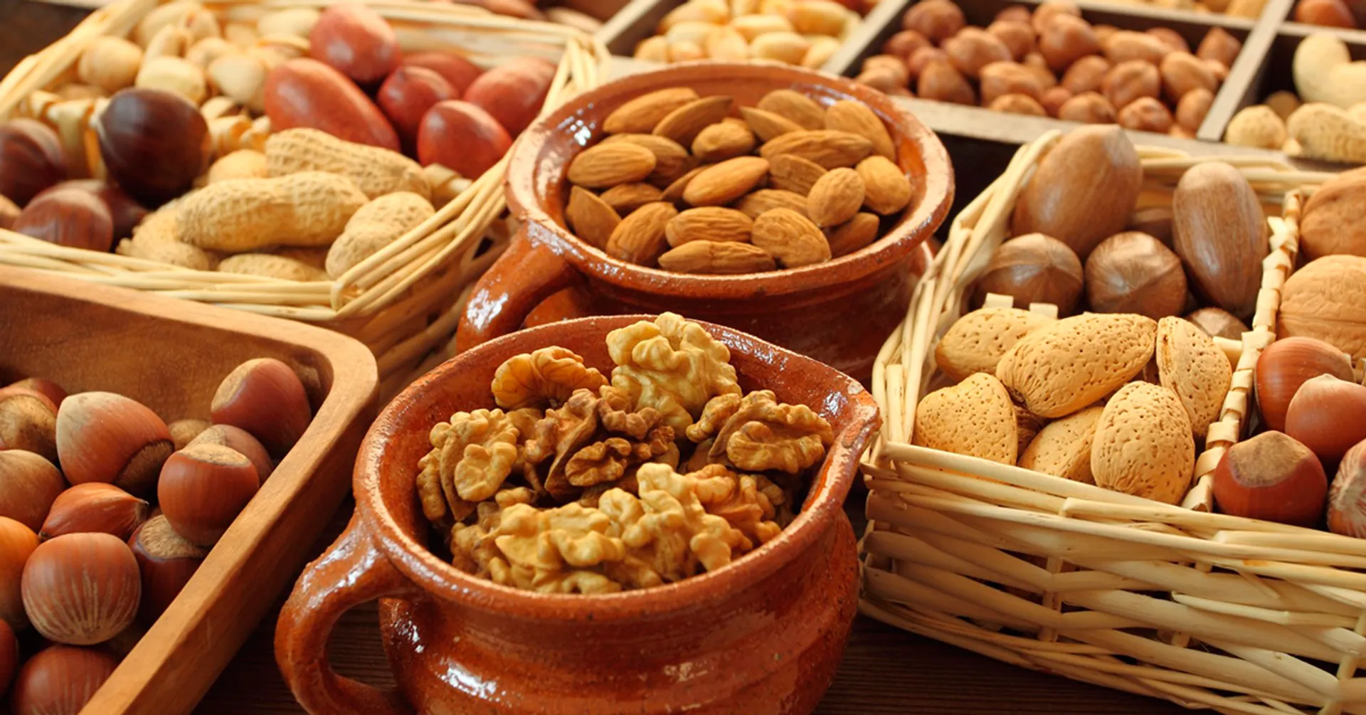 Капитал - В РК значительно подорожали соки, консервированные овощи и орехи