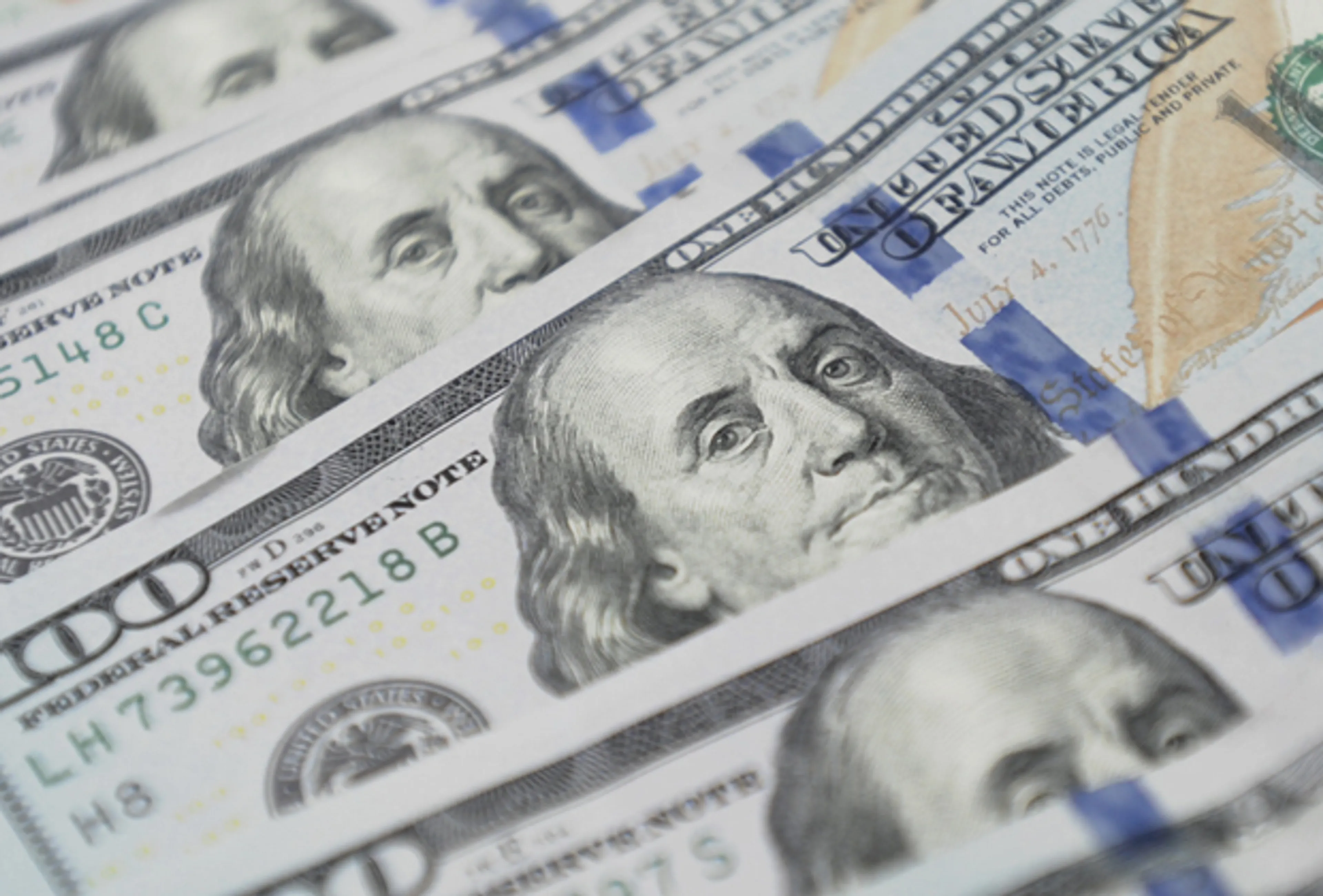 Капитал - Дневные торги: 376,06 тенге за доллар