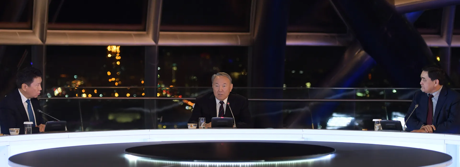 Капитал - Нурсултан Назарбаев прокомментировал громкие коррупционные скандалы