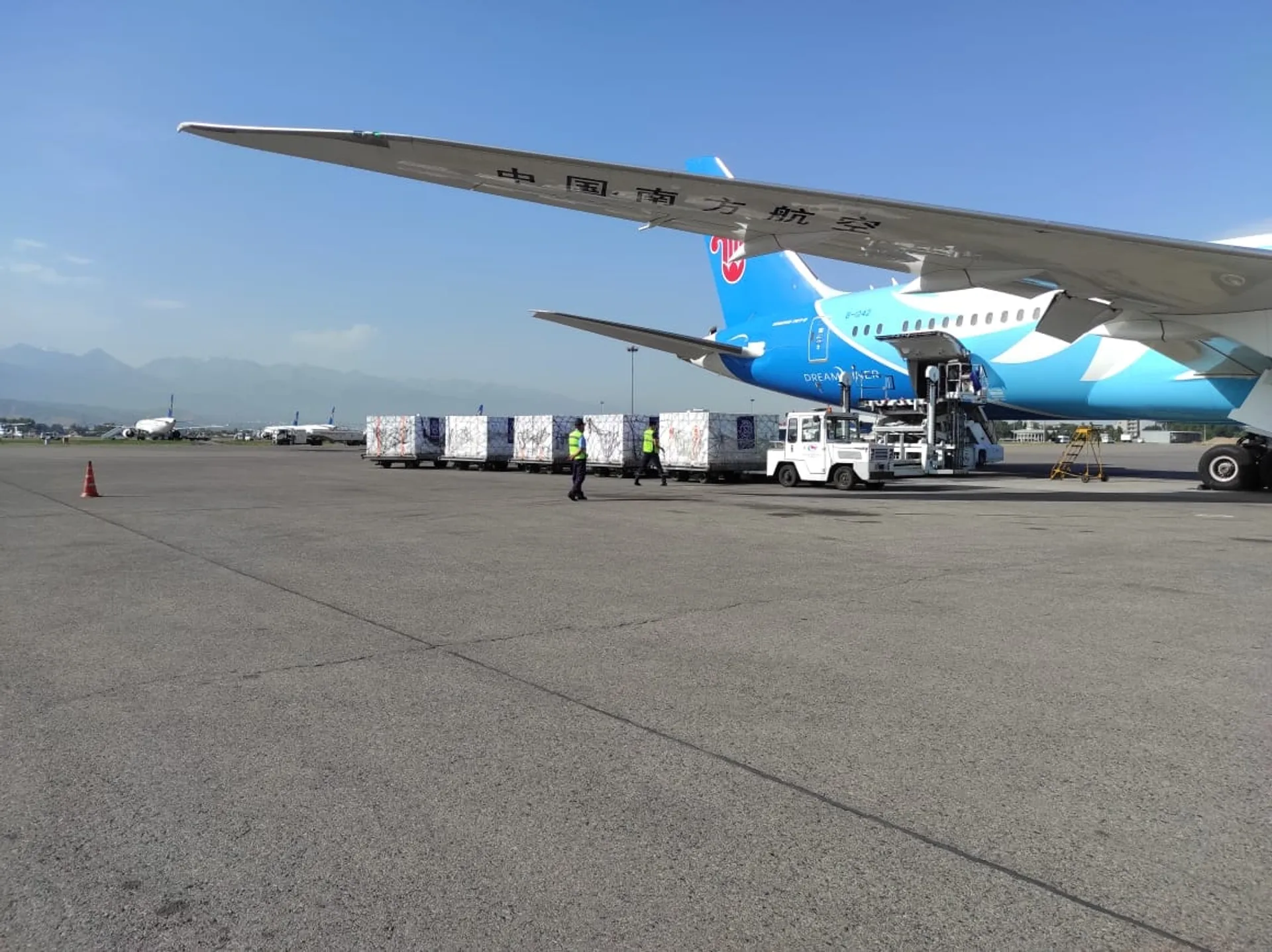 Капитал - Новая партия китайской вакцины Sinopharm прибыла в Казахстан