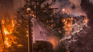 Капитал - Число жертв пожаров в Калифорнии превысило 30 человек