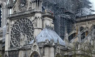 Капитал - Пожар в соборе Парижской Богоматери полностью потушен