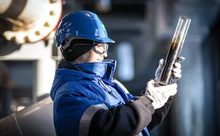 Капитал - Нефть дешевеет на фоне рекордного сокращения запасов в США