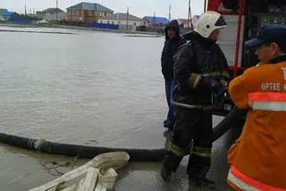 Капитал - Более 500 человек эвакуировано в Атырау