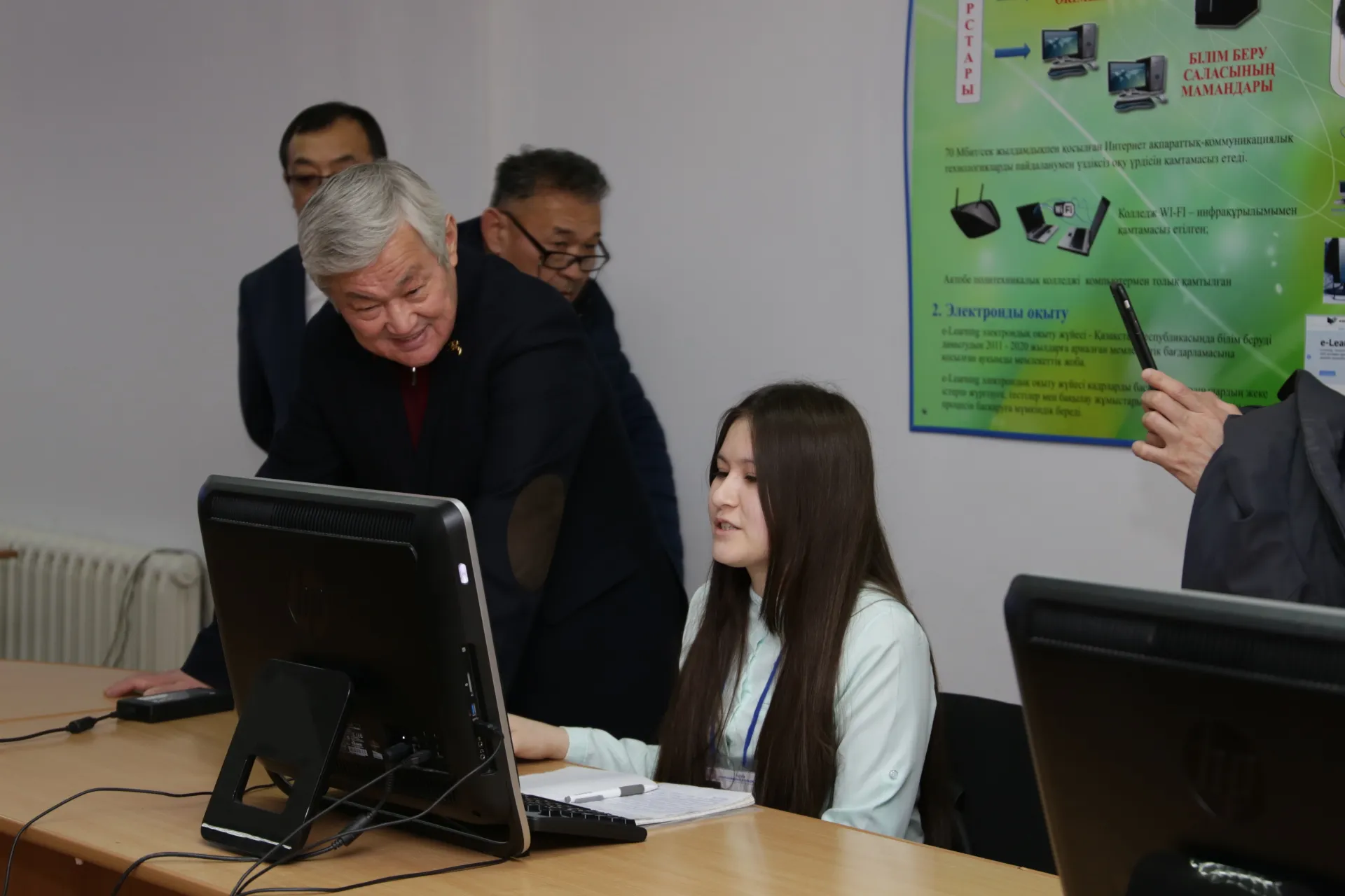 Капитал - Бердыбек Сапарбаев высказался о подготовке кадров