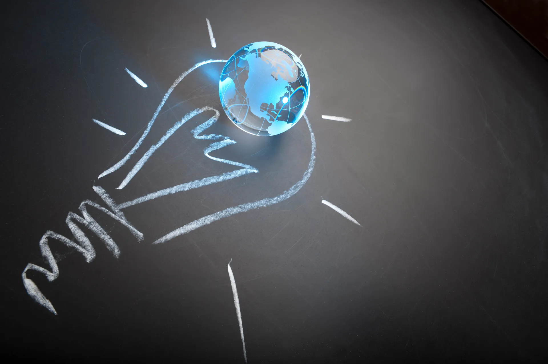 Капитал - Увеличение затрат на развитие инноваций стимулирует рост ВВП