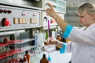 Капитал - Казахстану необходимы инженеры-химики