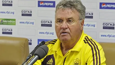 Хиддинк продолжит тренировать «Анжи»