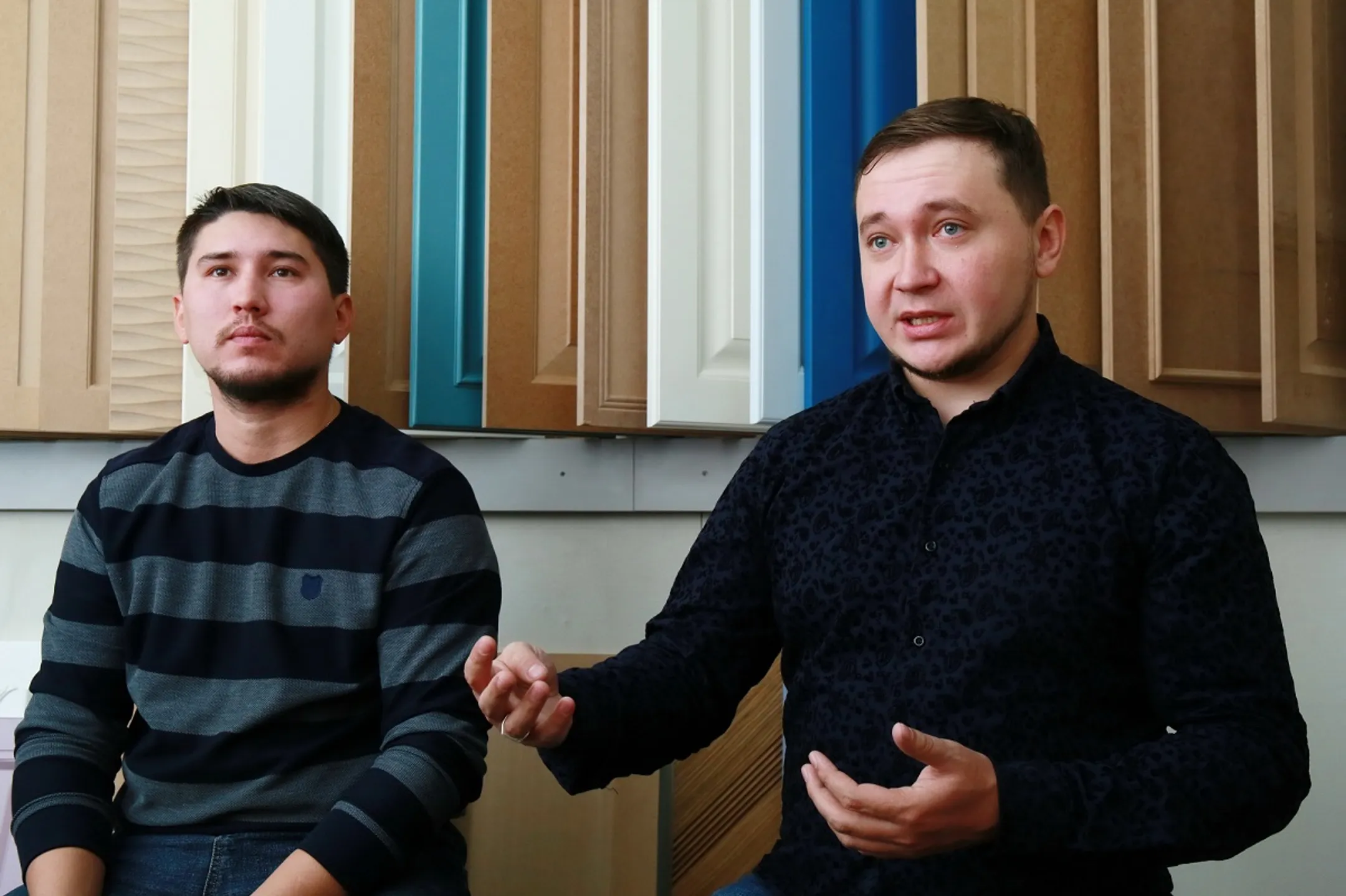 Роман Ремнев (справа)