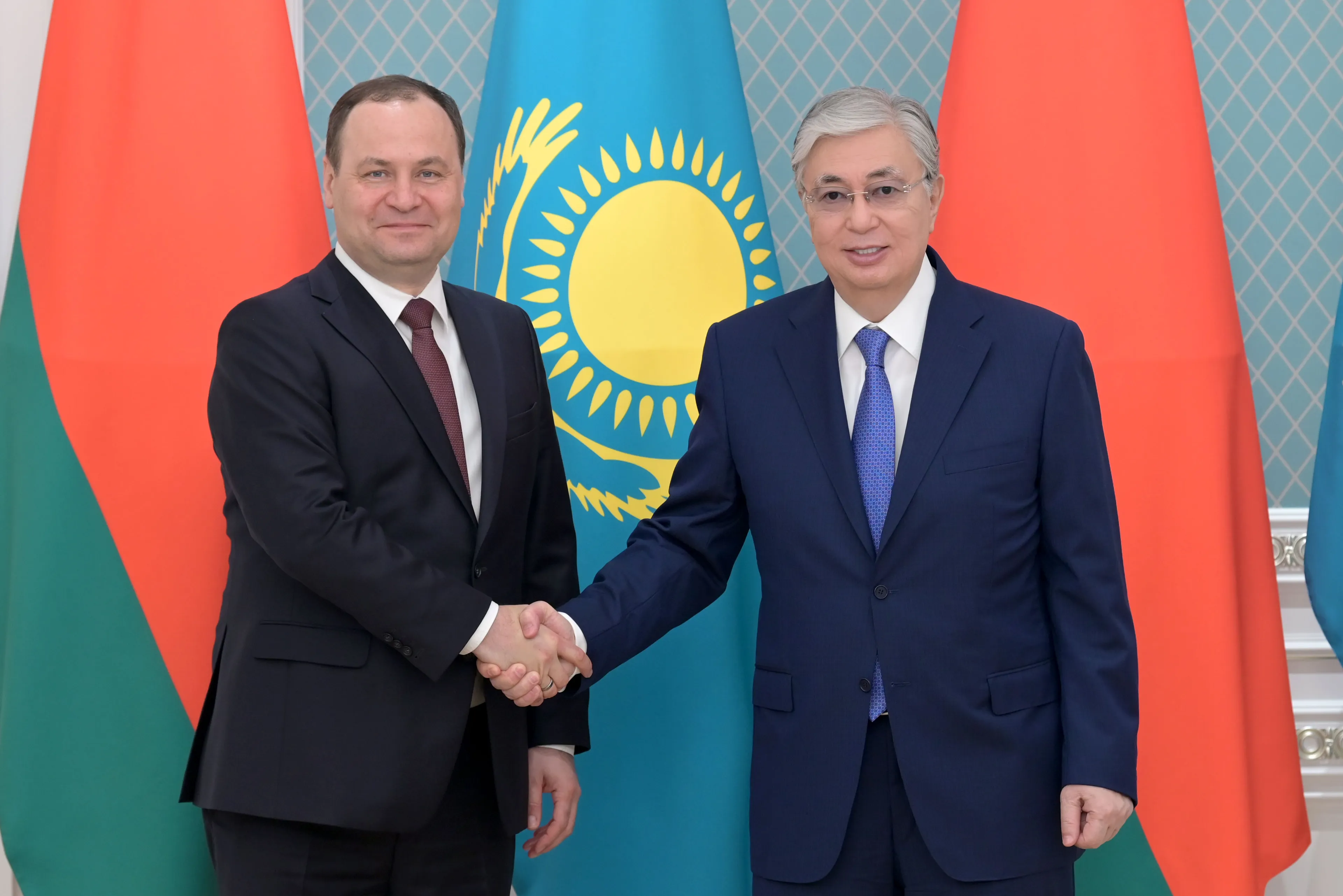 Капитал - Президент Казахстана встретился с премьер-министром Беларуси