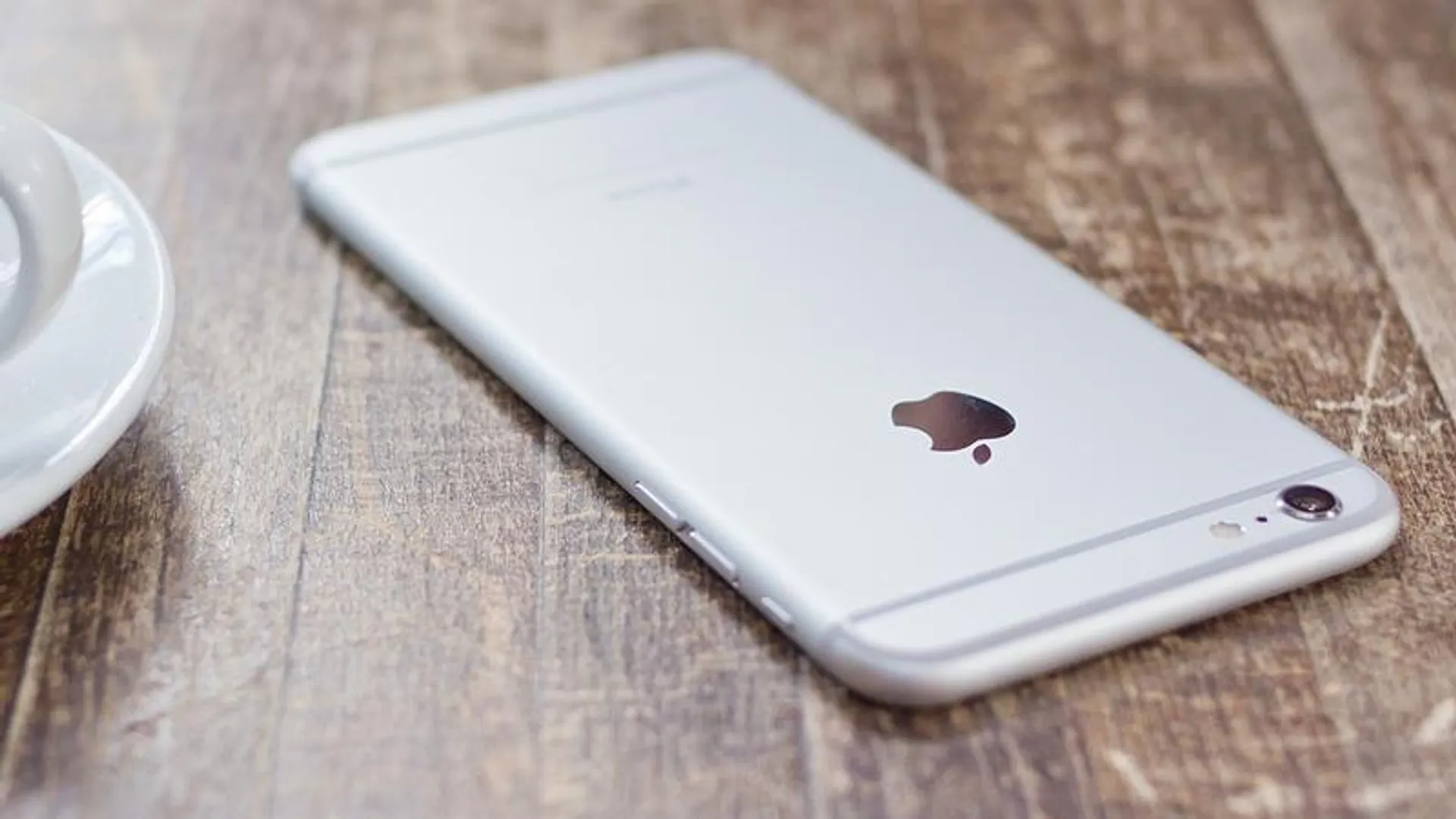 Капитал - Кнопку «домой» в iPhone 8 заменит тачбар