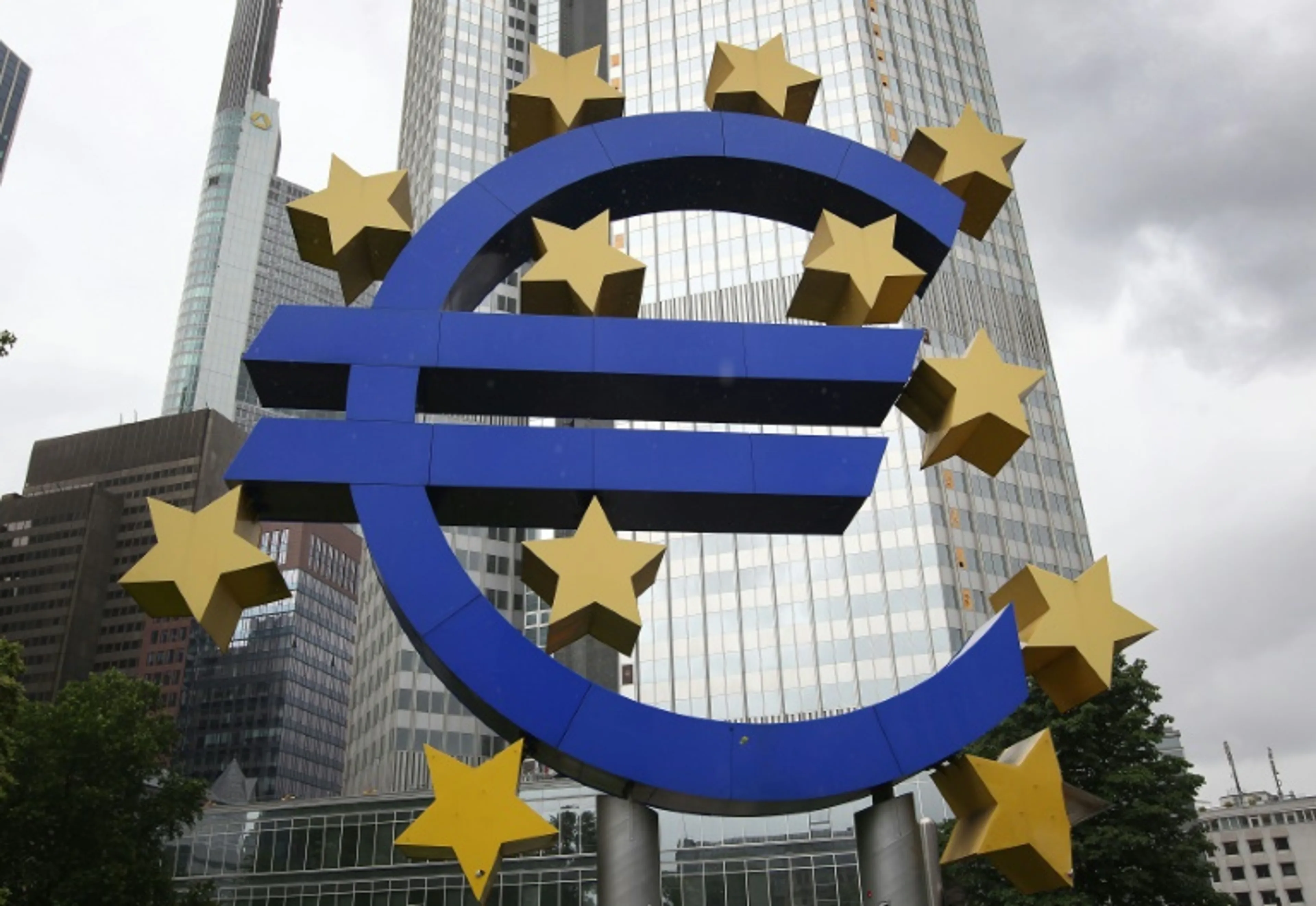 Капитал - ЕЦБ понизил базовую процентную ставку до 0%