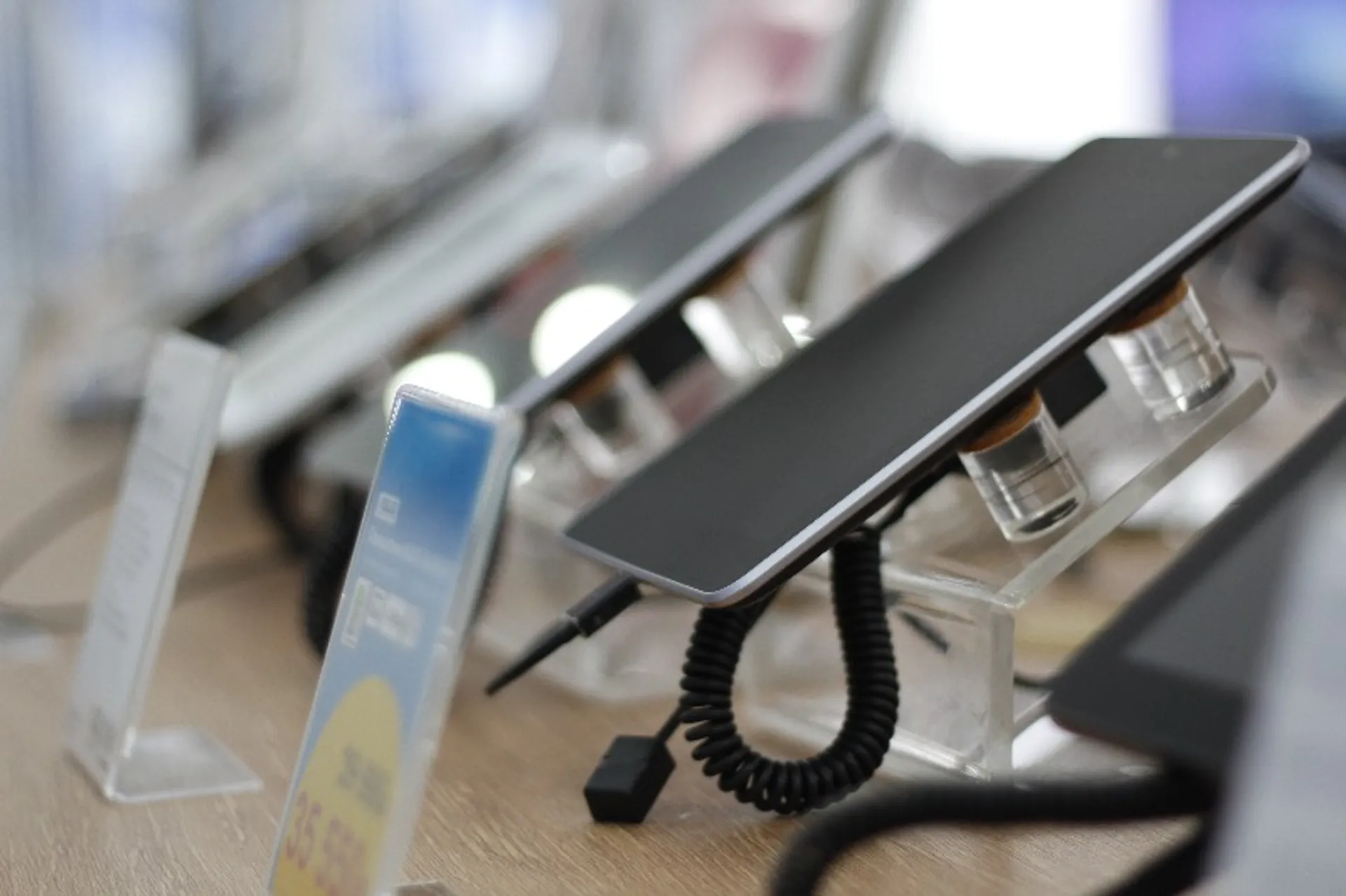 Капитал - В 2013 году в мире будет продано 918 млн. смартфонов