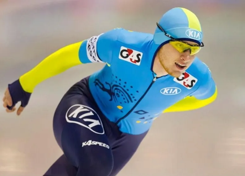 Капитал - Казахстанский конькобежец завоевал золото чемпионата мира