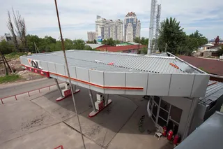 Капитал - Алматинцев травит незаконно  построенная АЗС