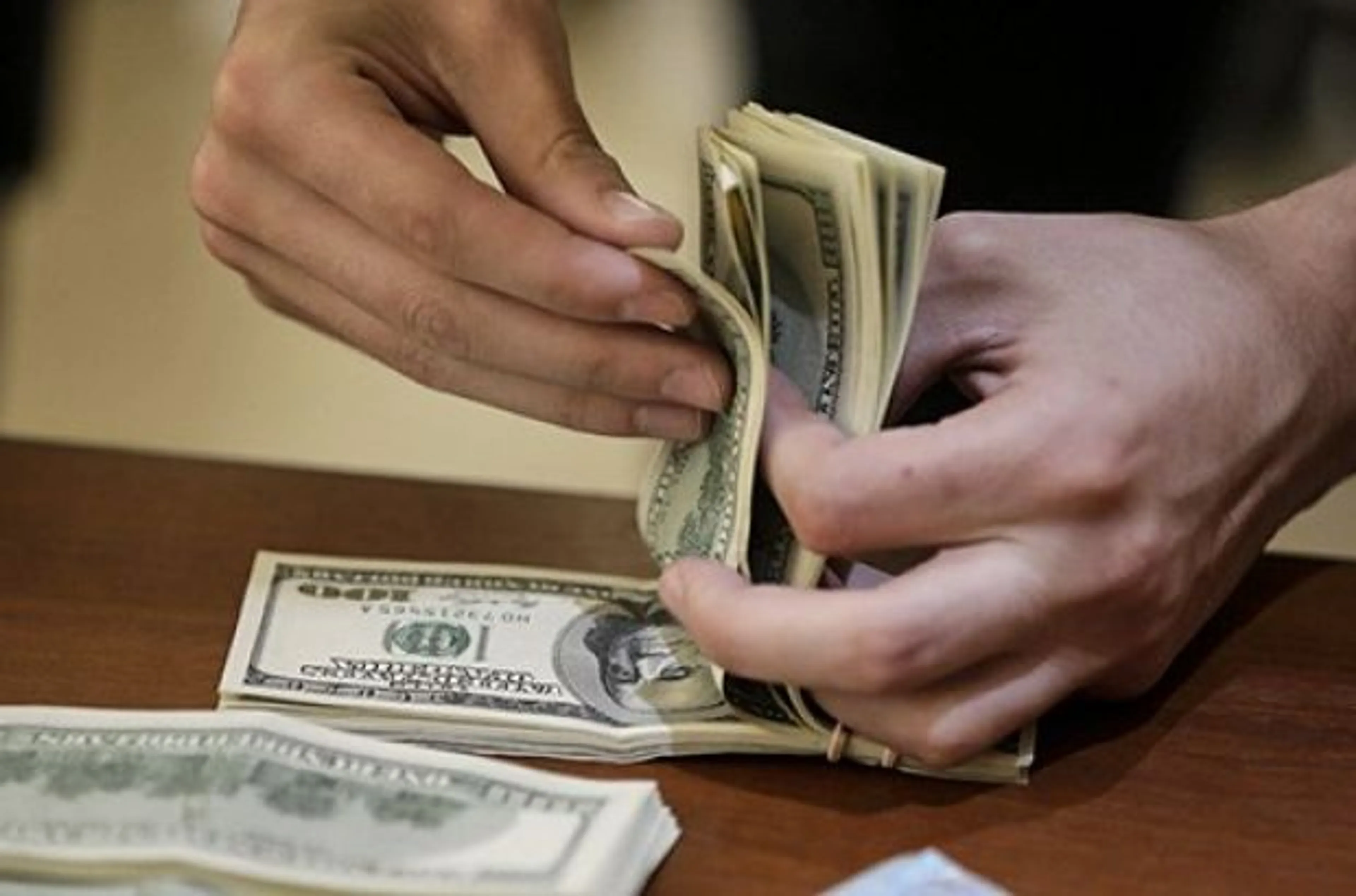 Капитал - Доллар резко подорожал в Узбекистане