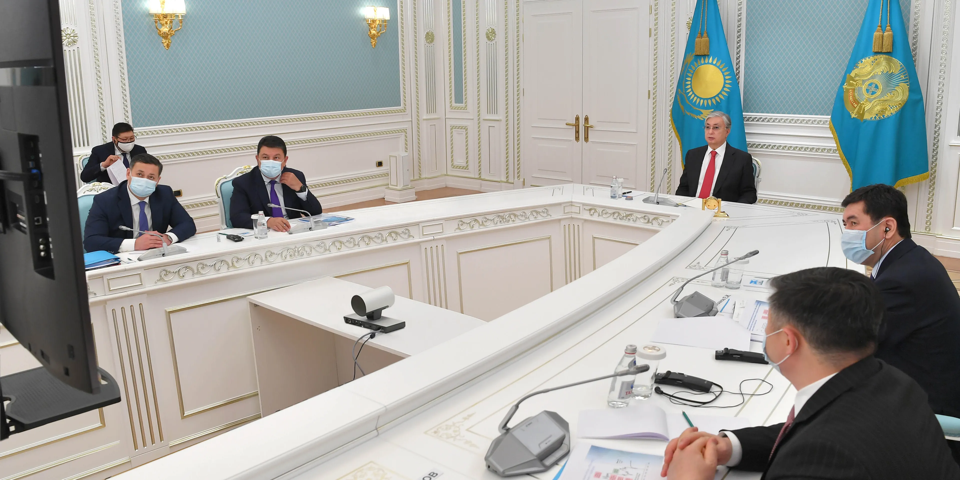 Капитал - Президент поручил вовремя завершить нефтегазовые проекты