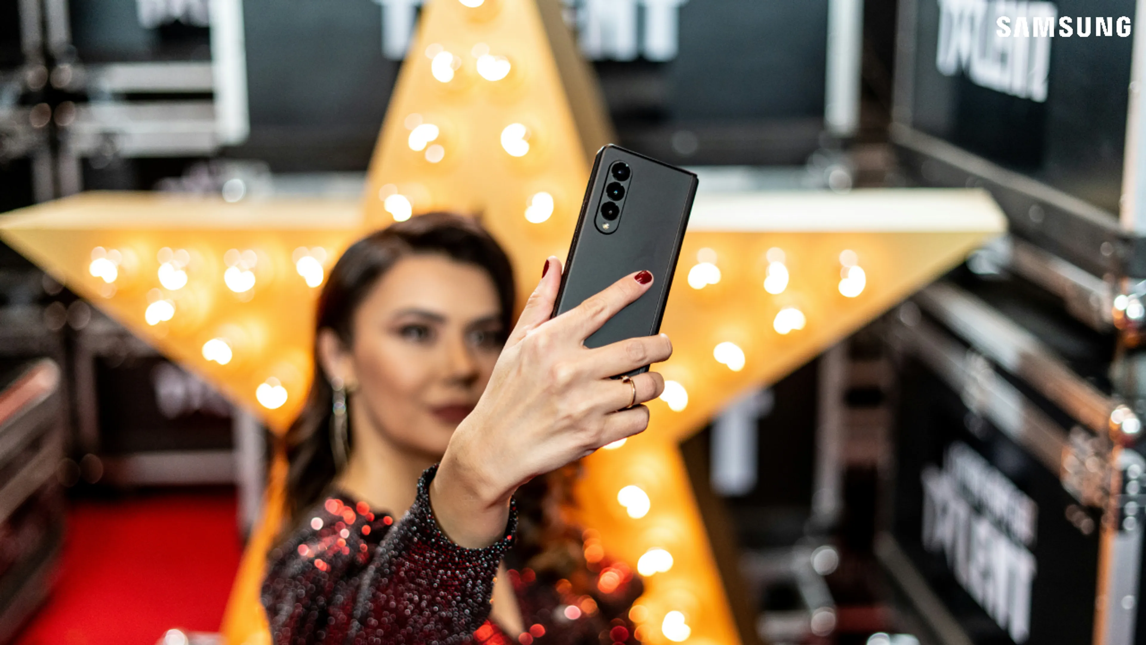 Капитал - Samsung Galaxy поддержал конкурс талантов Центральной Азии