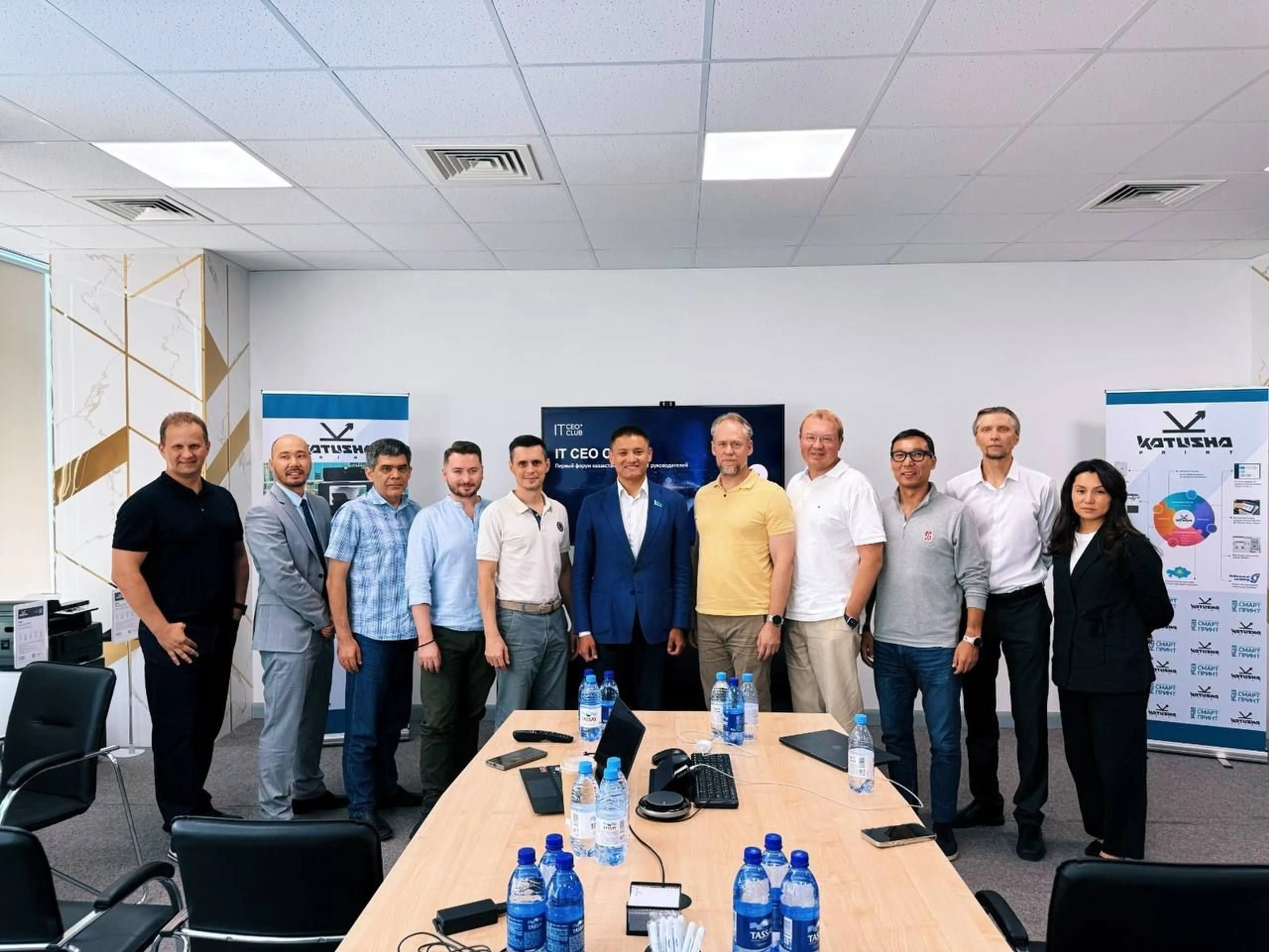 Фото: пресс-служба парламента