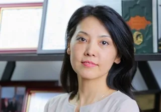 Капитал - Айгуль Тиесова вышла из правления Сентрас Секьюритиз