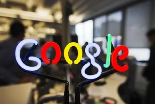 Капитал - Акции Google выросли из-за прогноза по прибыли