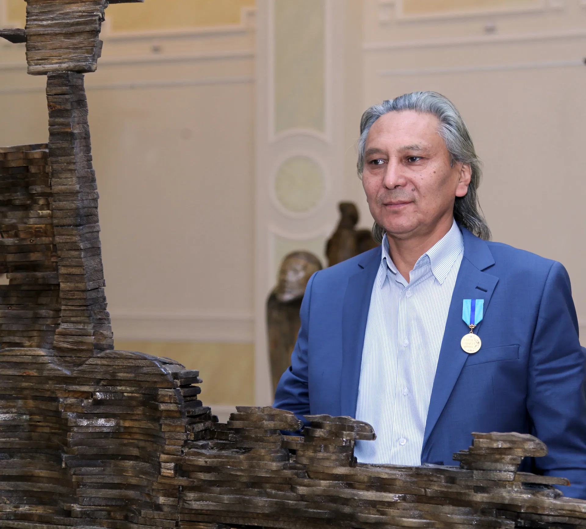 Капитал - В Астане открылась выставка скульптора Шокана Толеша