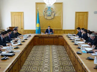 Капитал - Правительство рассмотрит бюджет на 2013-2015 годы