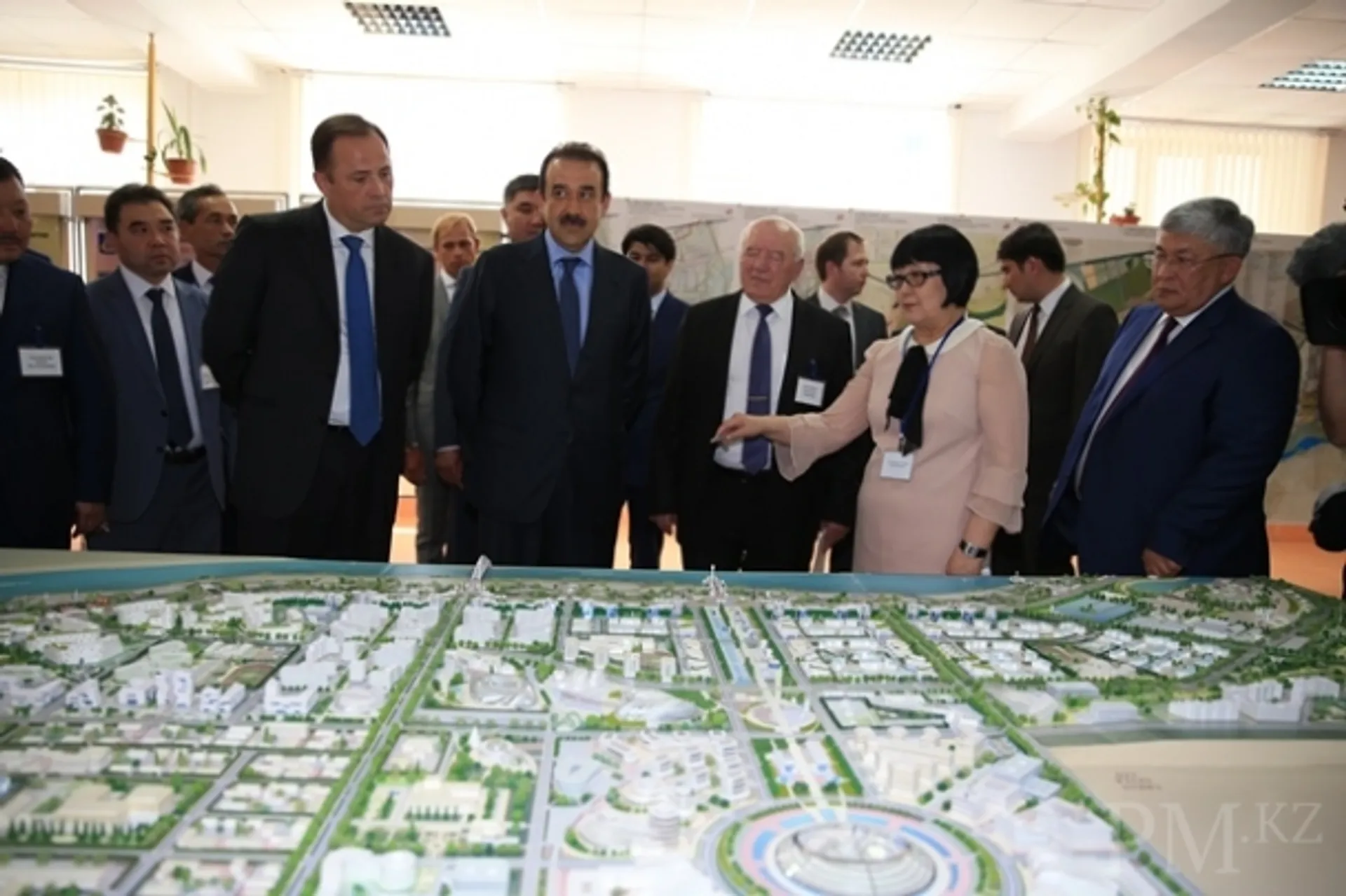 Капитал - Кариму Масимову представили Генплан развития города Байконыра