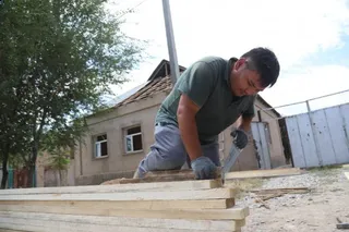 Капитал - Работа по восстановлению жилых домов в Арысе ведется интенсивно