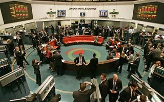 Капитал - Цена нефти в Лондоне упала ниже $110