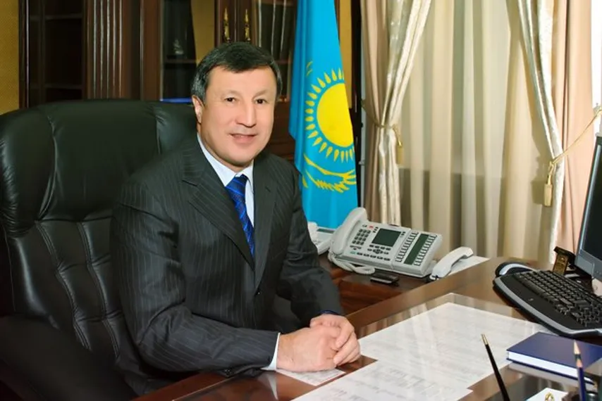 Капитал - Нурсултан Назарбаев продлил полномочия Адильбека Джаксыбекова