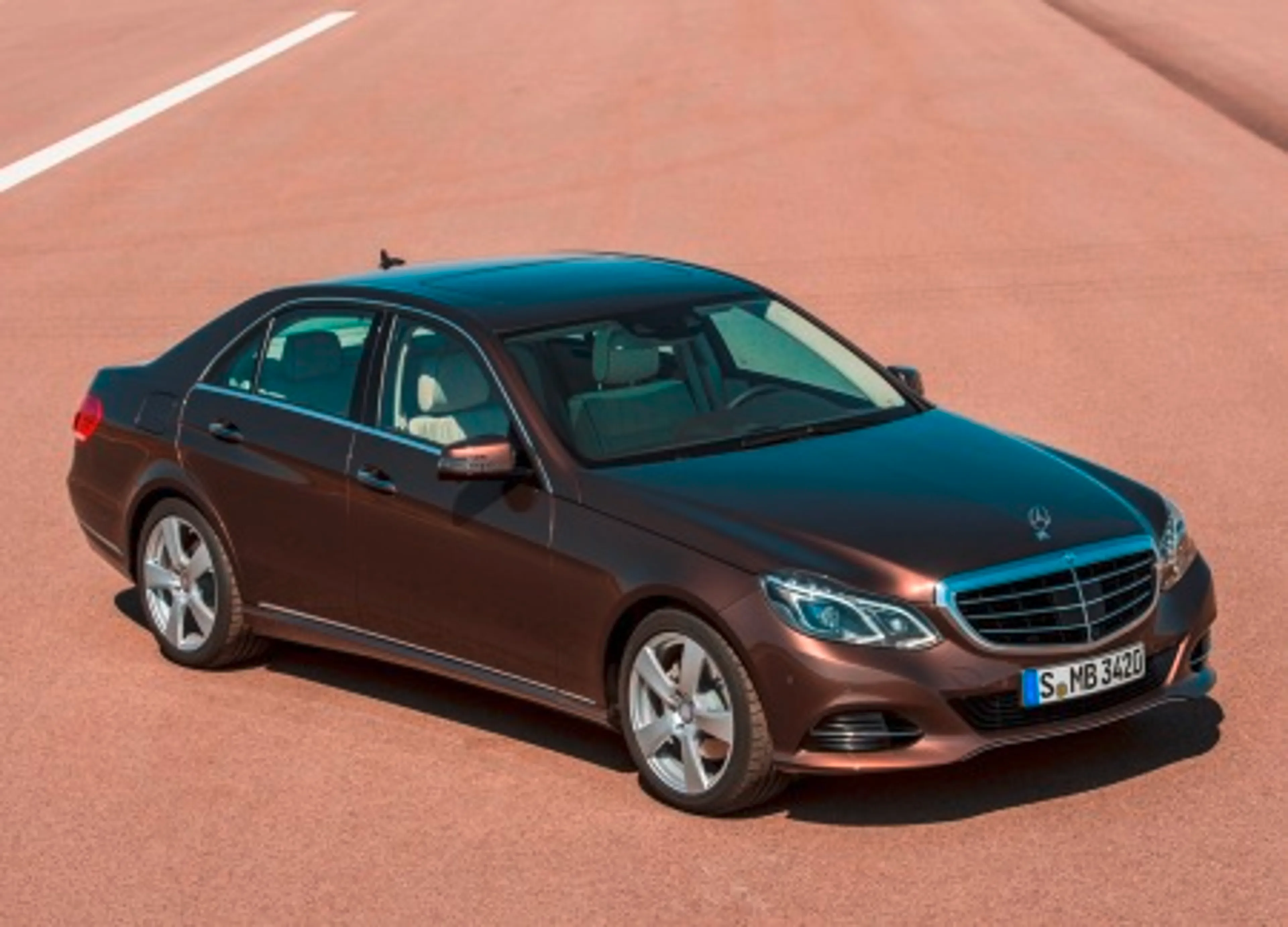 Капитал - В Казахстане стартовали продажи обновленного E-Класса