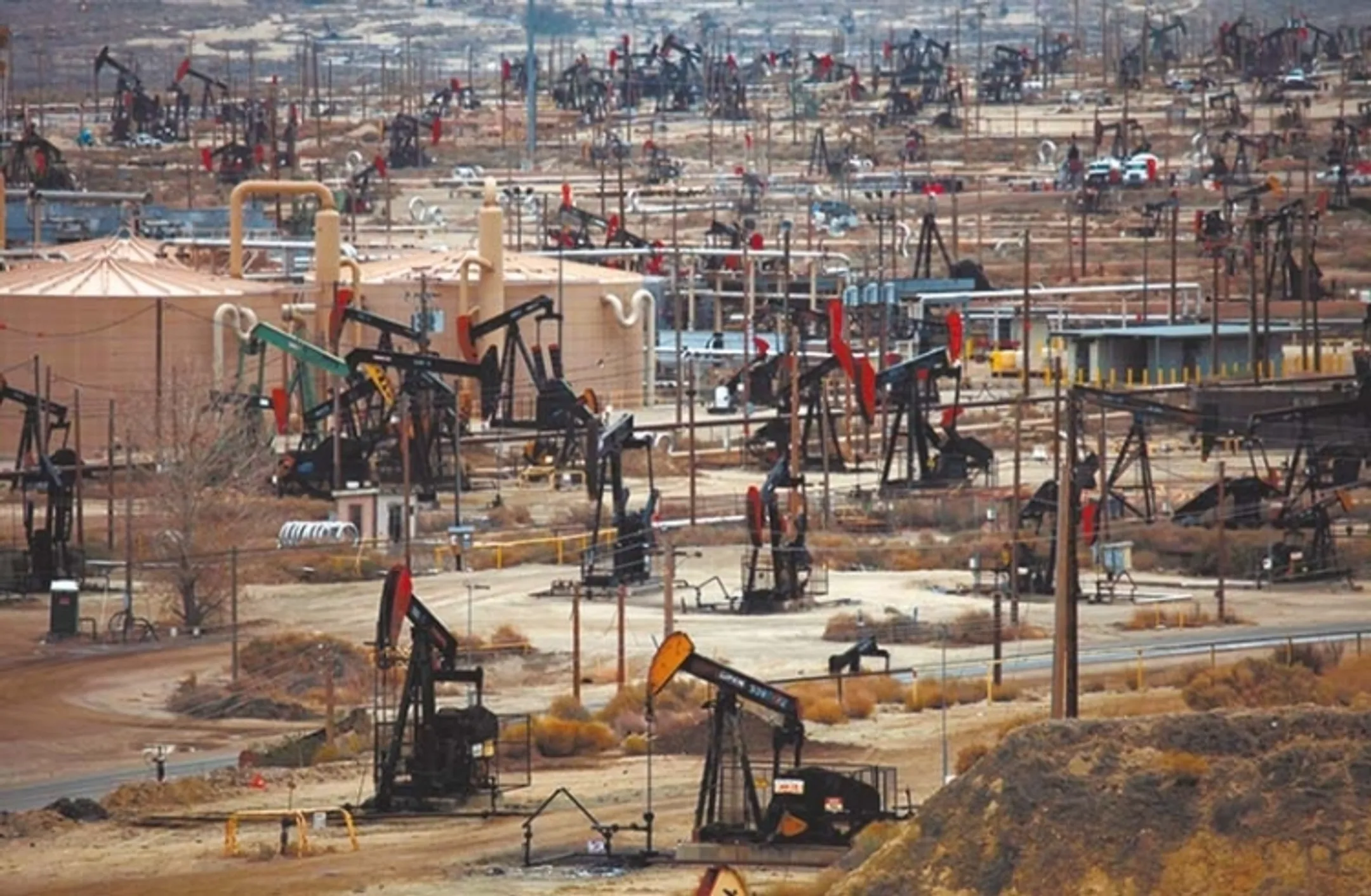 Добыча нефти в США: рекордный рост с мая 2015 года - Image Kapital.kz