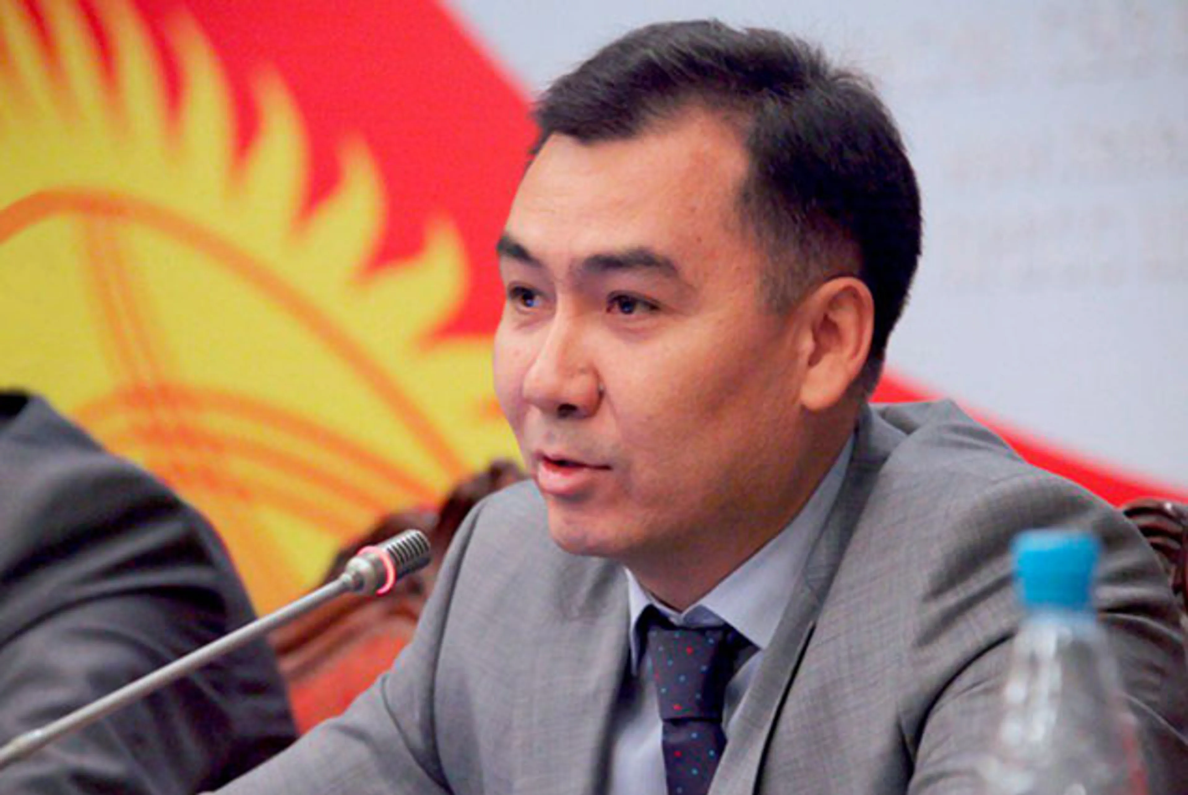 Капитал - Без кардинальных реформ Кыргызстан ждет третья революция