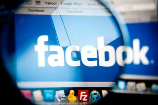 Капитал - Facebook начнет распознавать лица