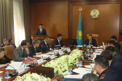 Жансеит Туймебаев: Нельзя допускать незаконное использование недр