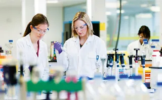 Капитал - Власти Италии назвали стоимость вакцины от COVID-19