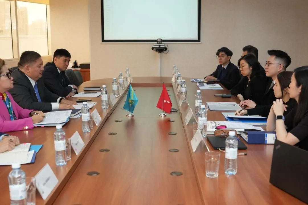 Авиакомпании Cathay намерена запустить прямой рейс между Гонконгом и Казахстаном 