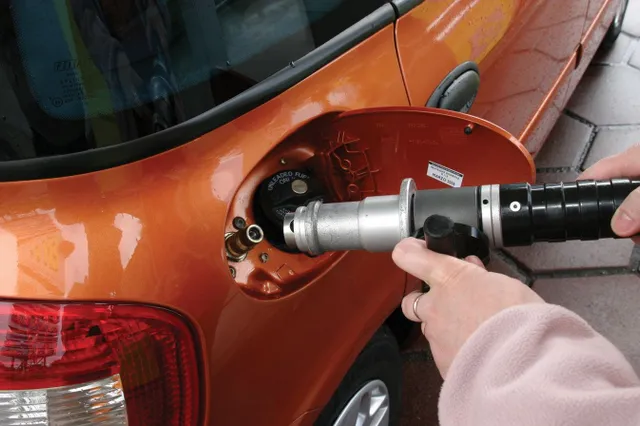 ЕЭК обнулила пошлины на комплектующие для авто на газе