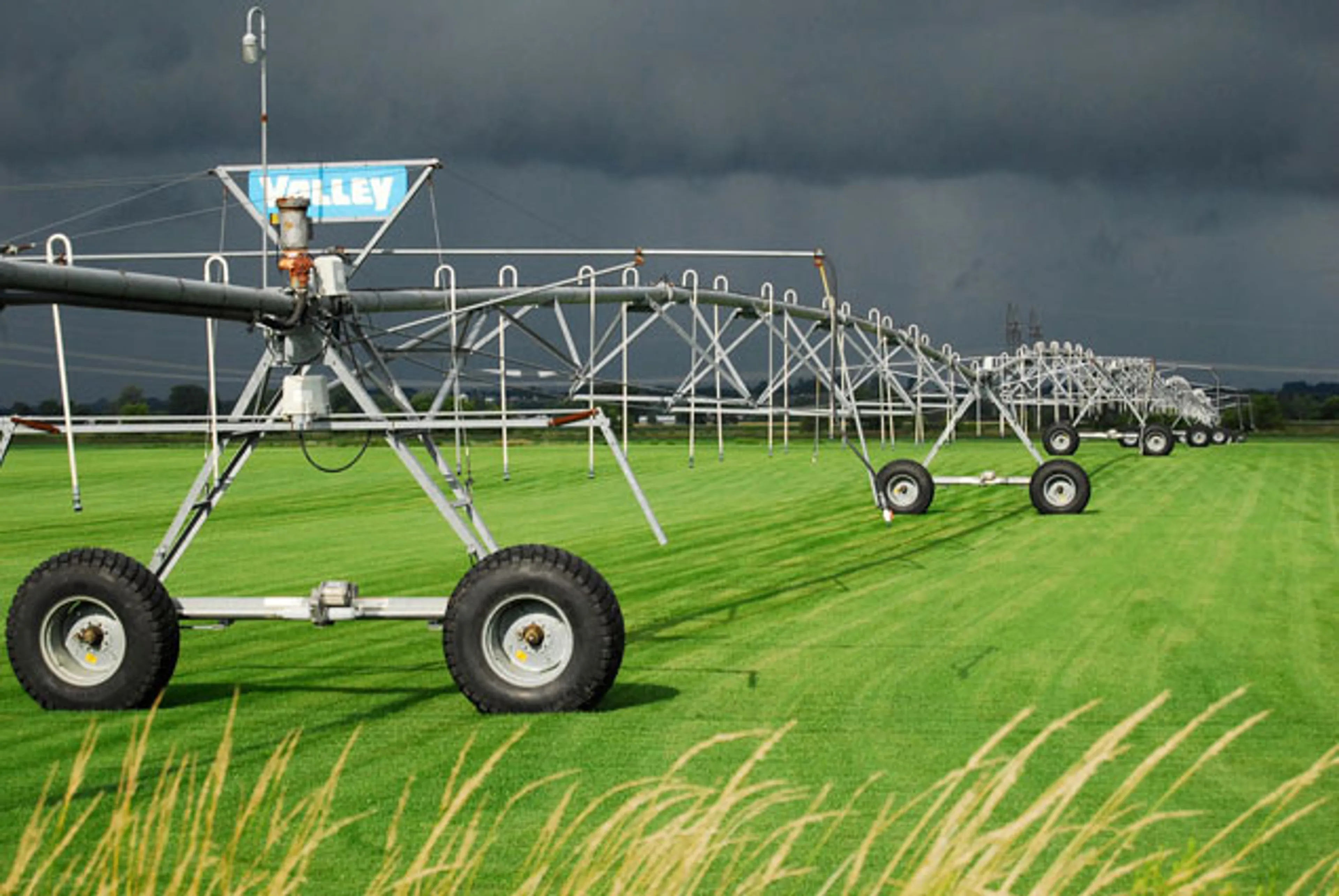 Капитал - 1,4 трлн тенге направят на реконструкцию системы орошения