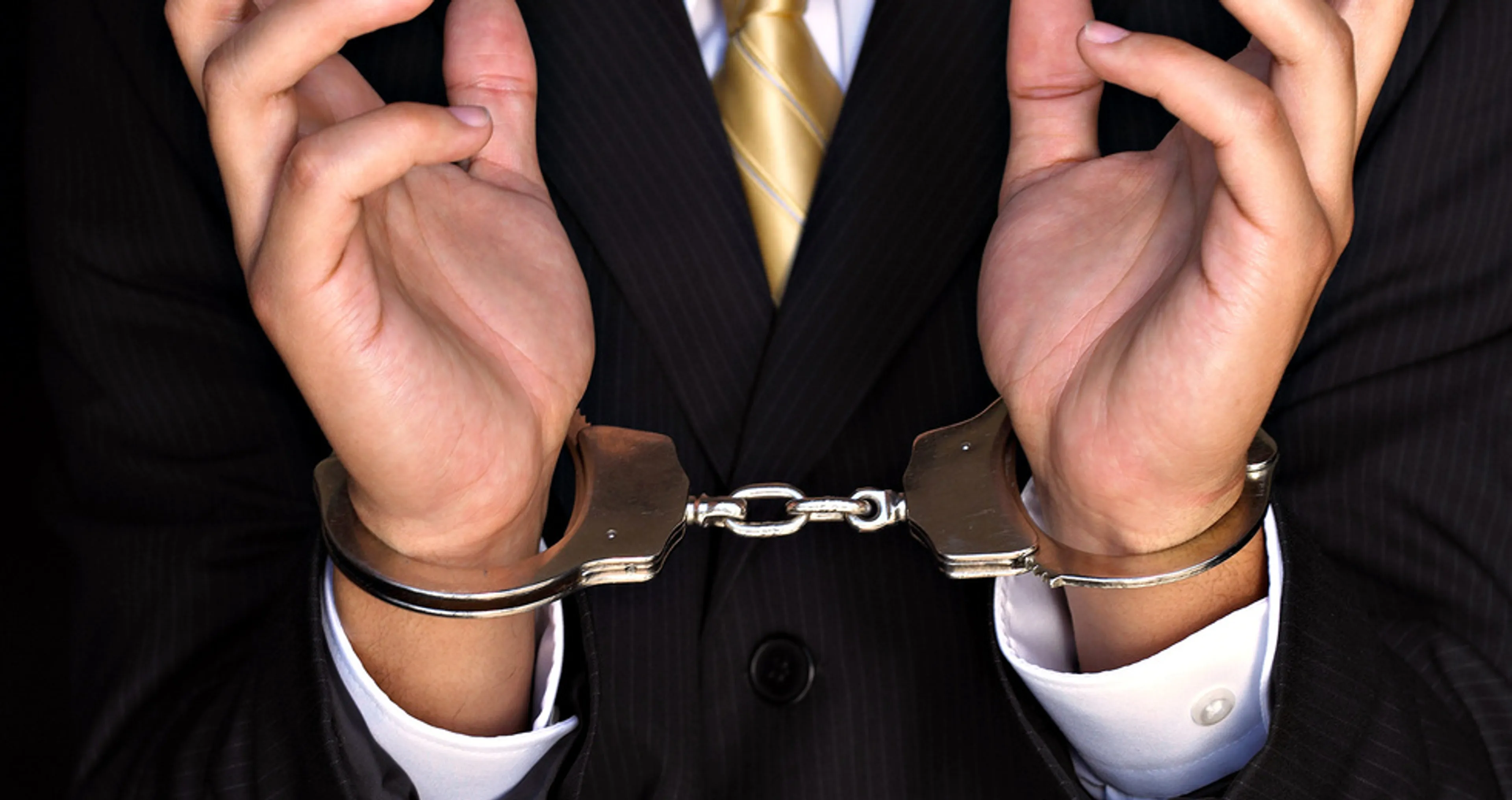 Капитал - Похитители средств Народного банка должны возместить ущерб